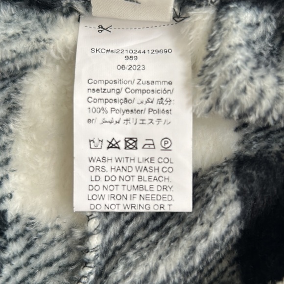 Super soft plaid pyjama pants. With comfortable snug waist band. - Picture 5 of 5